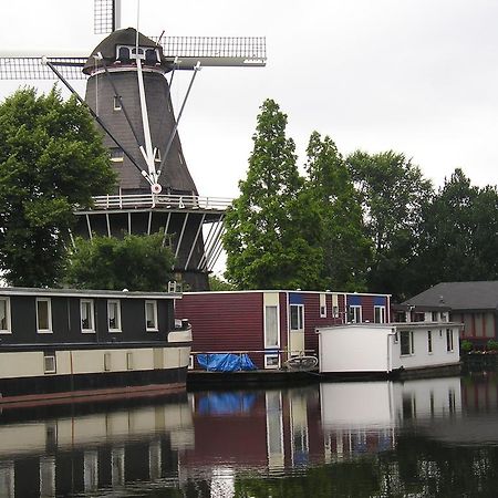 Houseboat Under The Mill Hotel Amsterdam Eksteriør billede